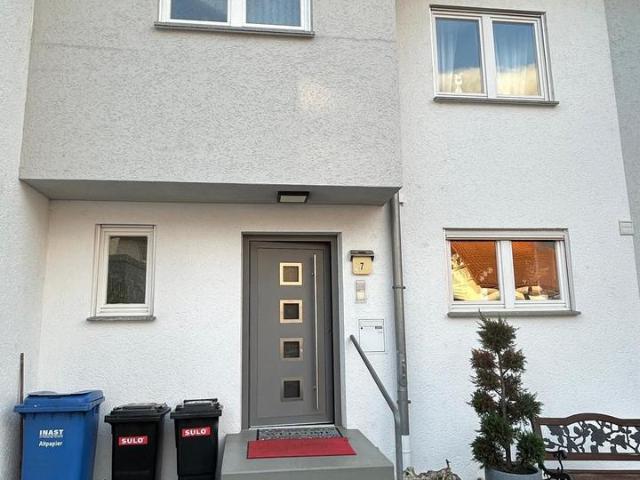 Attraktives Reihenmittelhaus mit Garten und Balkon