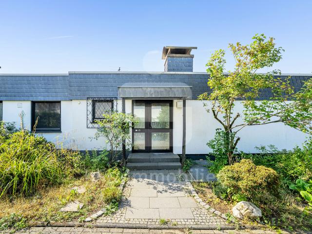 Attraktiver Winkelbungalow in naturnaher Wohnlage