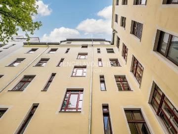 Attraktiver Altbau in zentraler Lage von Charlottenburg