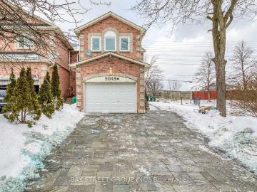 Att/Row/Townhouse Property