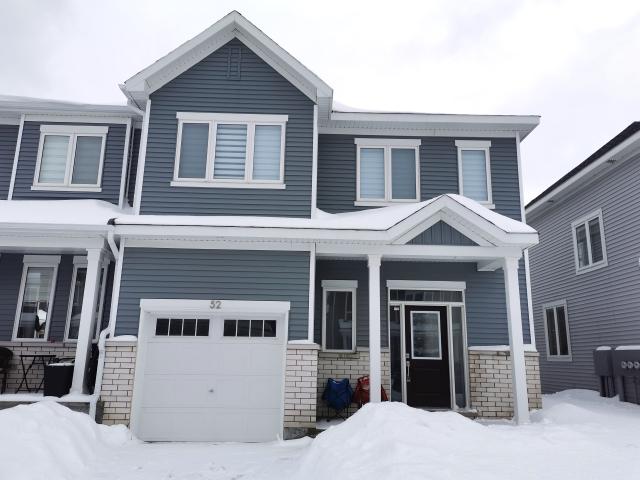 Att/Row/Townhouse Property