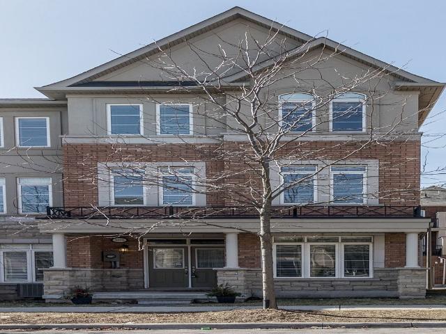 Att/Row/Townhouse Property