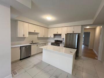 Att/Row/Townhouse Property