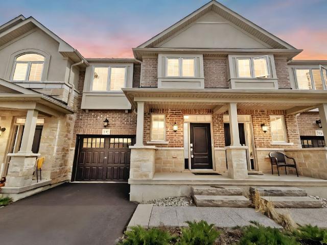 Att/Row/Townhouse Property