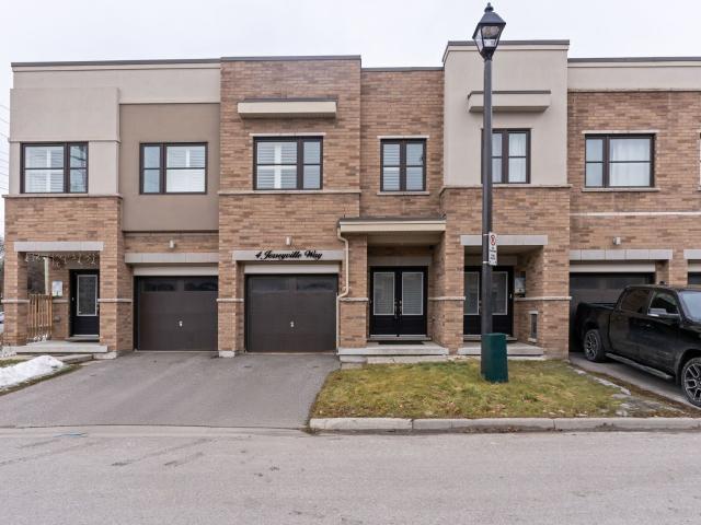 Att/Row/Townhouse Property