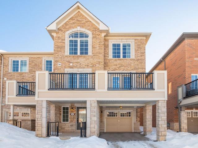 Att/Row/Townhouse Property