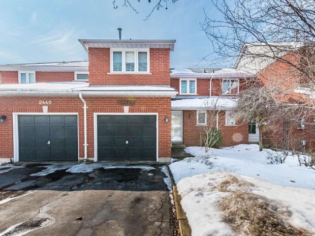 Att/Row/Townhouse Property