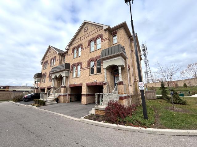 Att/Row/Townhouse Property