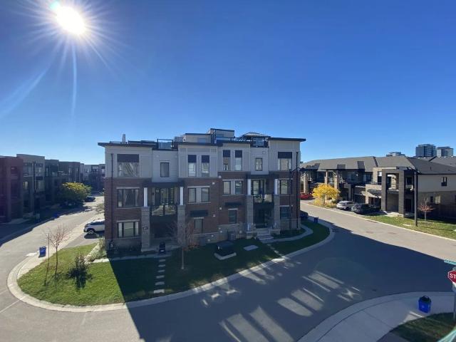 Att/Row/Townhouse Property