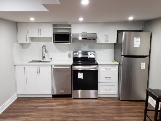 Att/Row/Townhouse Property