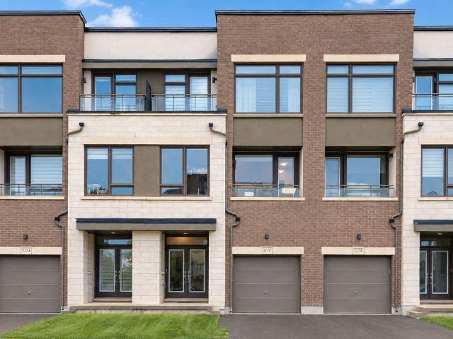 Att/Row/Townhouse Property