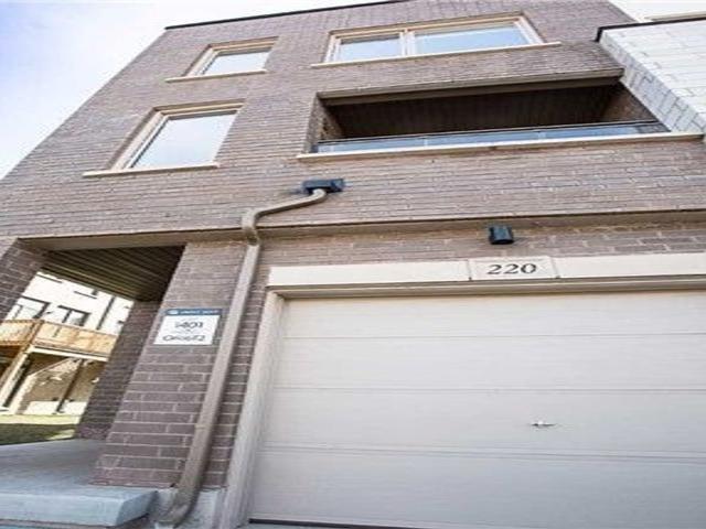 Att/Row/Townhouse Property
