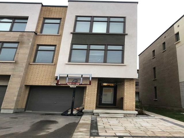 Att/Row/Townhouse Property