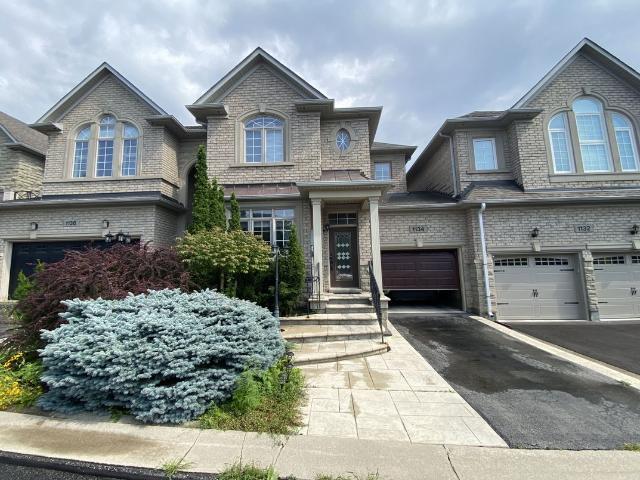 Att/Row/Townhouse Property