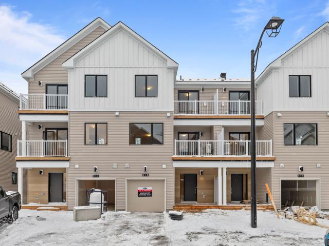 Att/Row/Townhouse Property