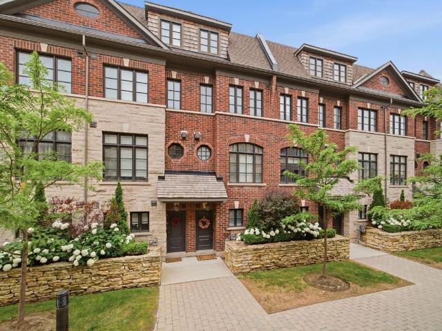 Att/Row/Townhouse Property