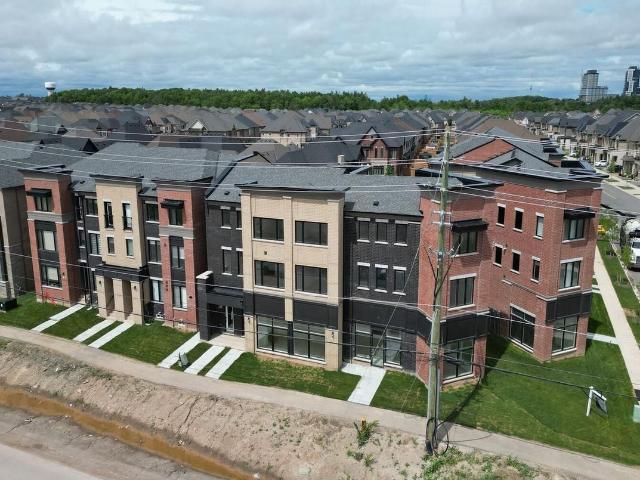 Att/Row/Townhouse Property
