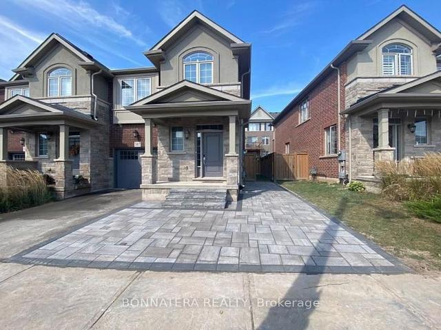 Att/Row/Townhouse Property