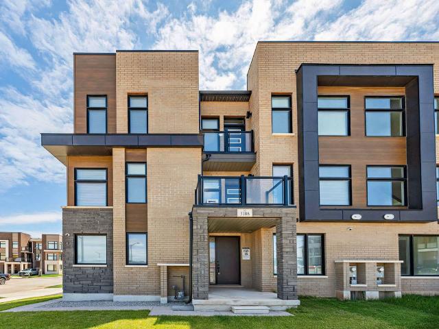 Att/Row/Townhouse Property