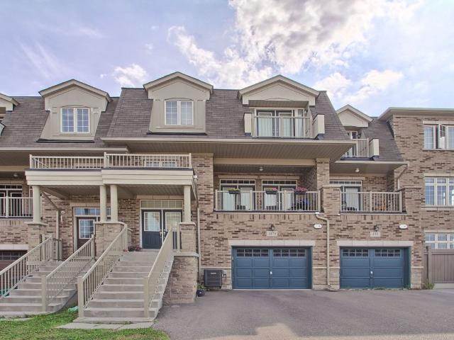 Att/Row/Townhouse Property