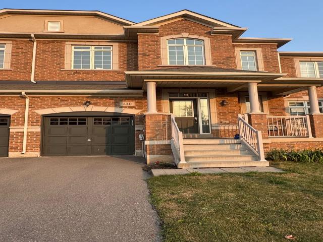 Att/Row/Townhouse Property