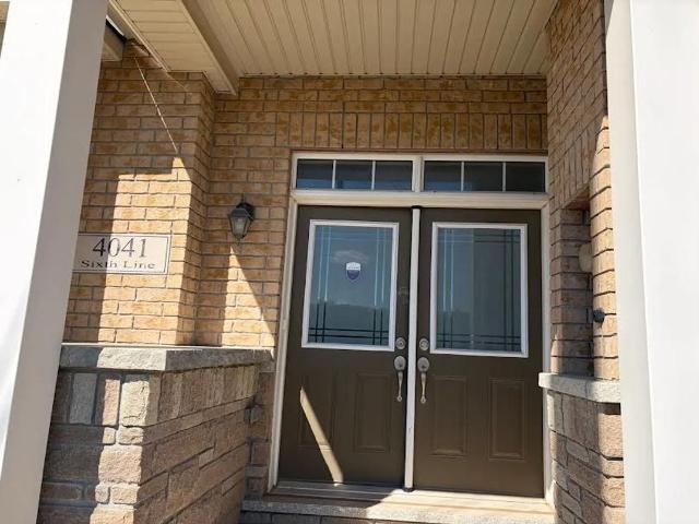 Att/Row/Townhouse Property
