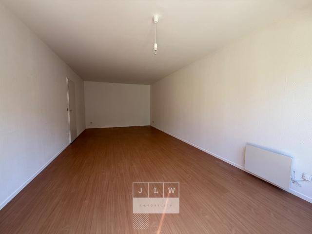 ATTS LL152 Appartement RDC avec terrasse non meublé