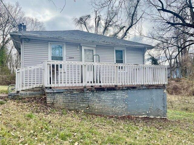 Atwood St, Alton, Home For Sale
