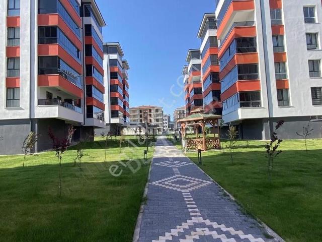 Au 71 Evler Mh.ayışığı Sitesinde iskanlı geniş Balkonlu lüx 2+1