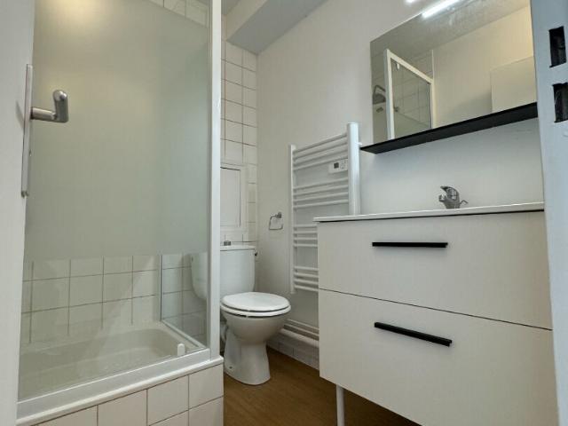 AU BORD DU CANAL Location Appartement tours: 18.02 m2 56341583