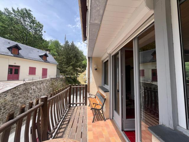 Au cœur de Gavarnie: 170 m2, 3 logements indépendants, fort potentiel locatif !