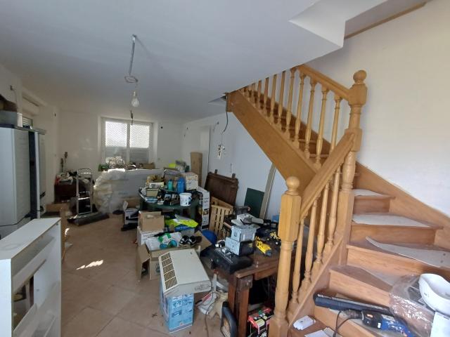 Au cœur de la Xaintrie corrézienne, découvrez cette propriété pleine de charme composée de deux habitations su