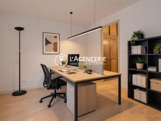 Au calme, au centre des Carmes Bureau modulable à usage pro 69m² Toulouse