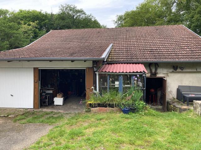 AU CALME ET PROCHE ACCES ROUTIERS MAISON 130m2
