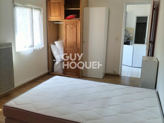 AU CALME STUDIO DE 25M2 MEUBLÉ