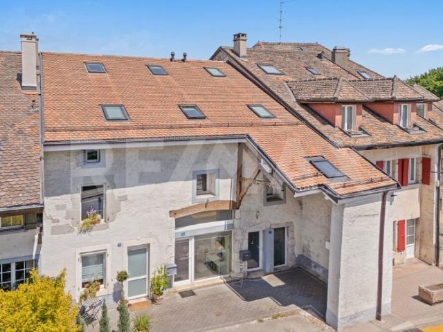 Au centre de Genolier: 5,5 pièces 207 m² habitables au centre de Genolier