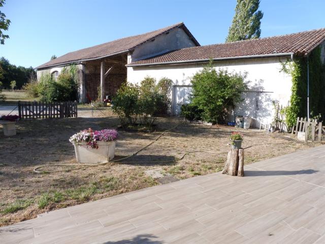 Au Coeur De La Foret De La Double 150m² Saint André de Double