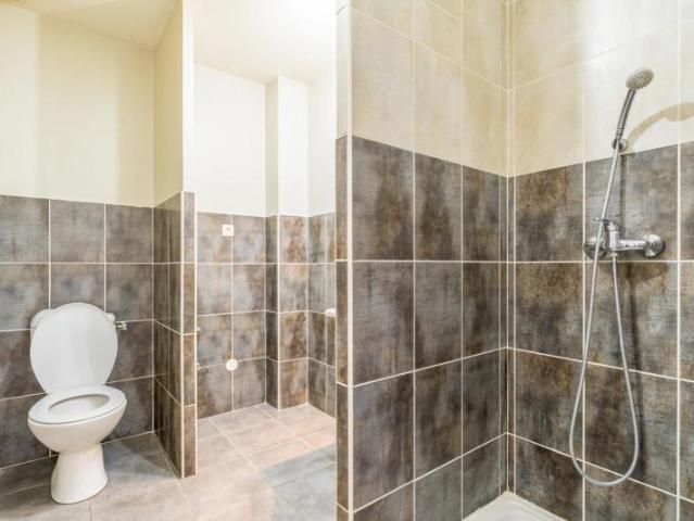 Au coeur de morestel, appartement t3 de 61,24 m² au 1er ét. D'une petite résidence de 2008 avec parking