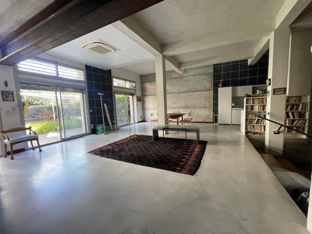 Au coeur de Perpignan Maison de 278m2 avec double garage, ja