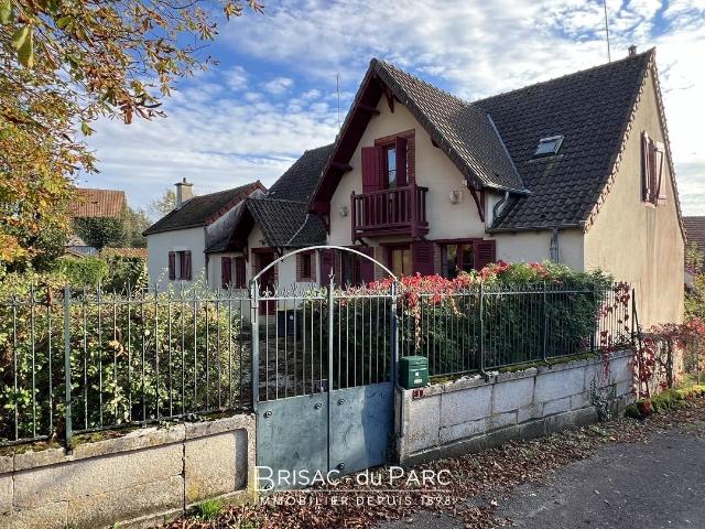 Au coeur du Parc National Forestier du Chatillonnais, à 1 he. 305m² Recey sur Ource