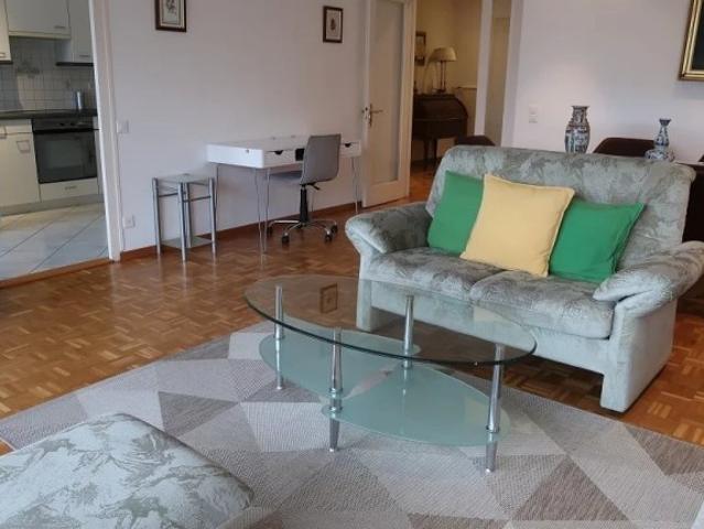 Au coeur du quartier international, appartement de 4 pièces au 6ème étage Comptoir Immobilier