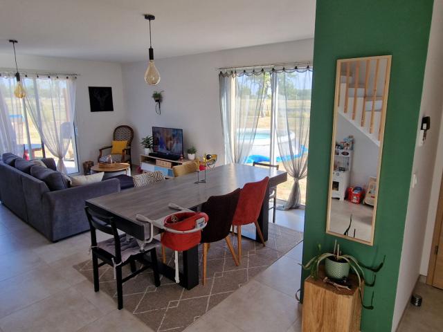 AU COEUR DU SAINTOIS Pavillon familial ? 3 chambres ? Terrain de 3 590 m2 ? Secteur Vézelise