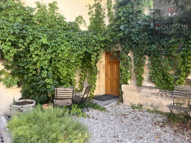 AU COEUR HISTORIQUE D'UZES