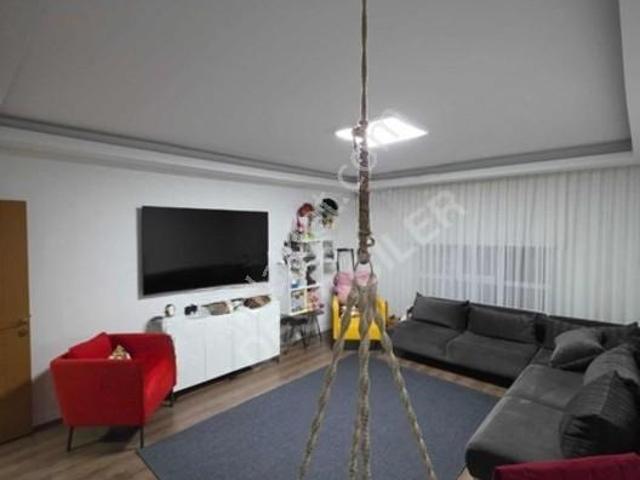 Au derman Caddesi Yakını asansörlü masrafsız 3+1 Satılık Daire