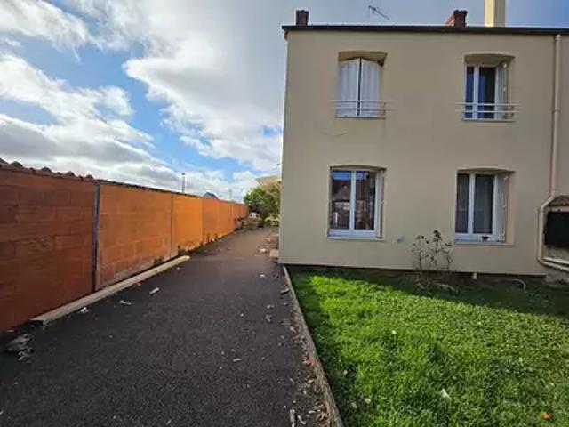 Auneau Bleury Saint Symphorien 28700 Achat / Vente maison 4 pièces t4 jardin cave