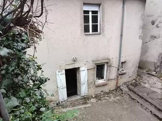 Aubusson 23200 Achat / Vente maison 6 pièces t6 au dernier étage