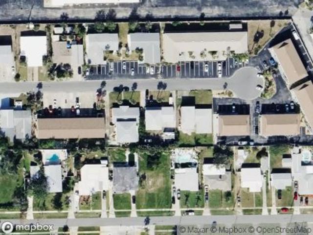Auburn Dr
