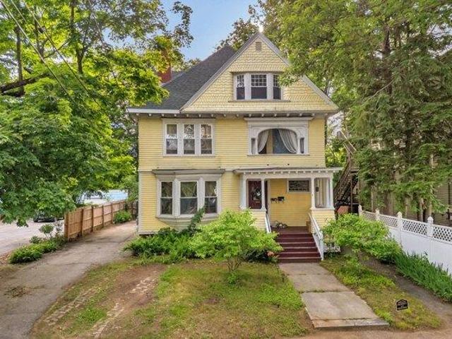 Auburn ME 04210 105682406