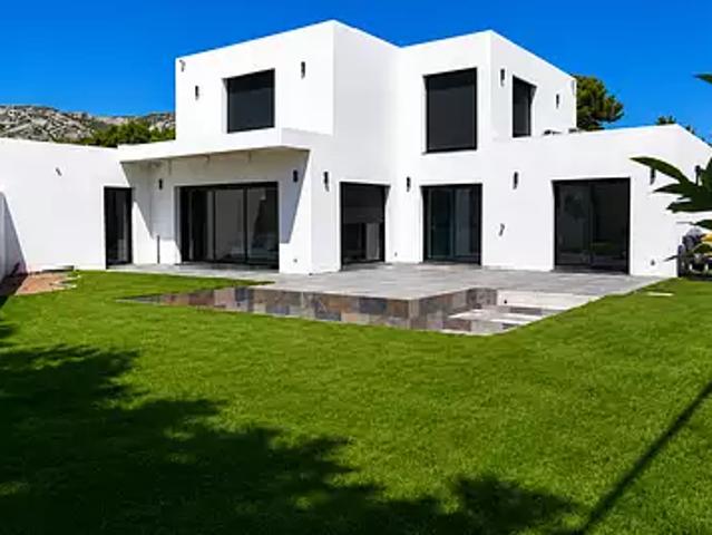 Aubagne 13400 Achat / Vente maison 5 pièces t5 parking