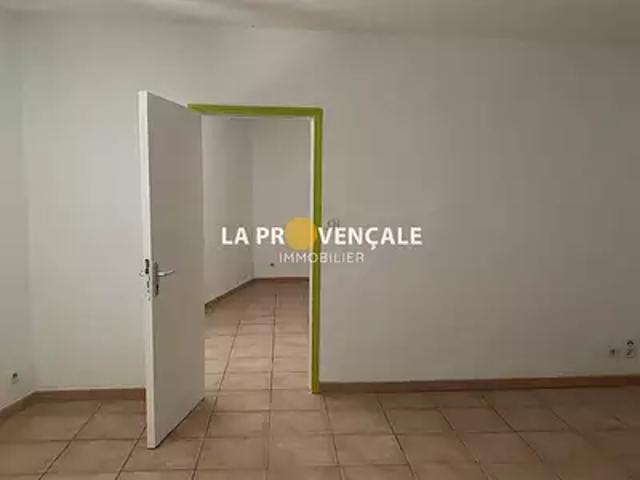 Aubagne 13400 Achat / Vente appartement 3 pièces t3